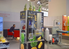 Ananassnijder van Pina-to-Go op de Duitse Hepro stand